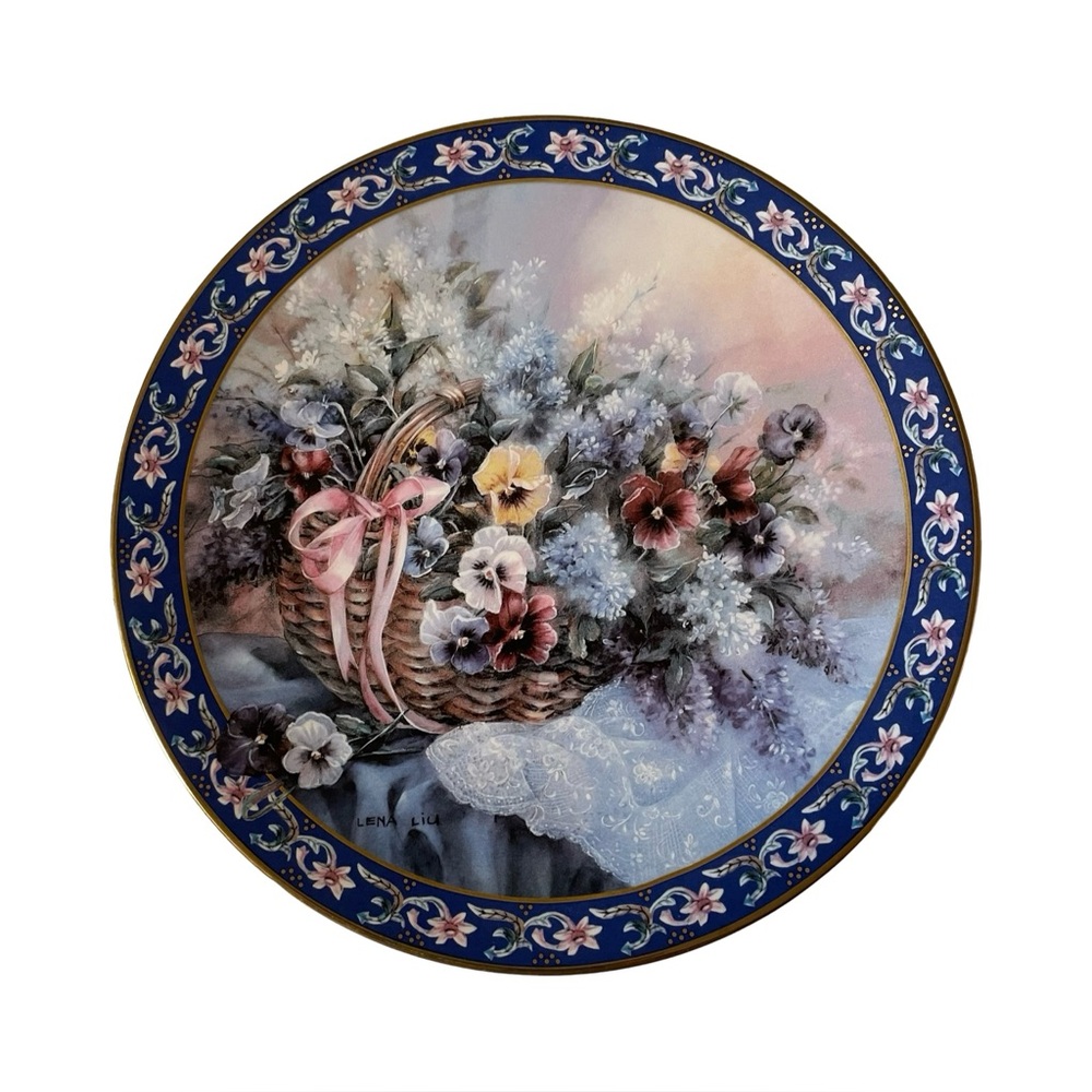 🌸 Lena Liu “Pansies” Collector Plate – Limited Edition 🌸